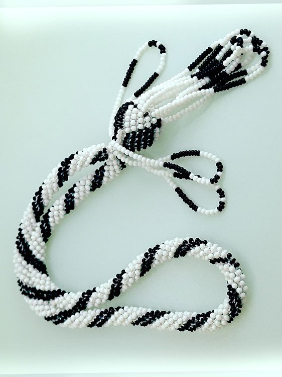 Siyah Beyaz Örme Efe Boy Sallama - Görsel 6