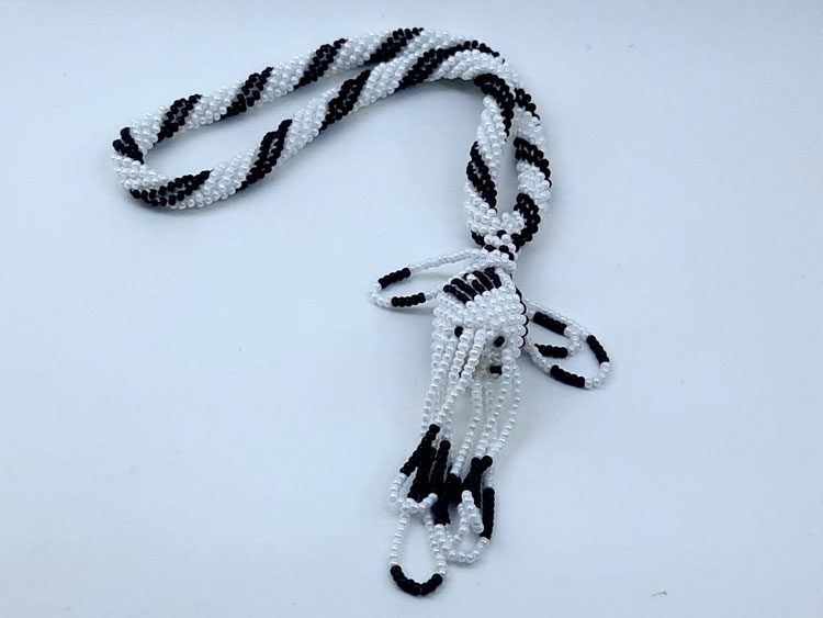 Siyah Beyaz Örme Efe Boy Sallama - Görsel 5