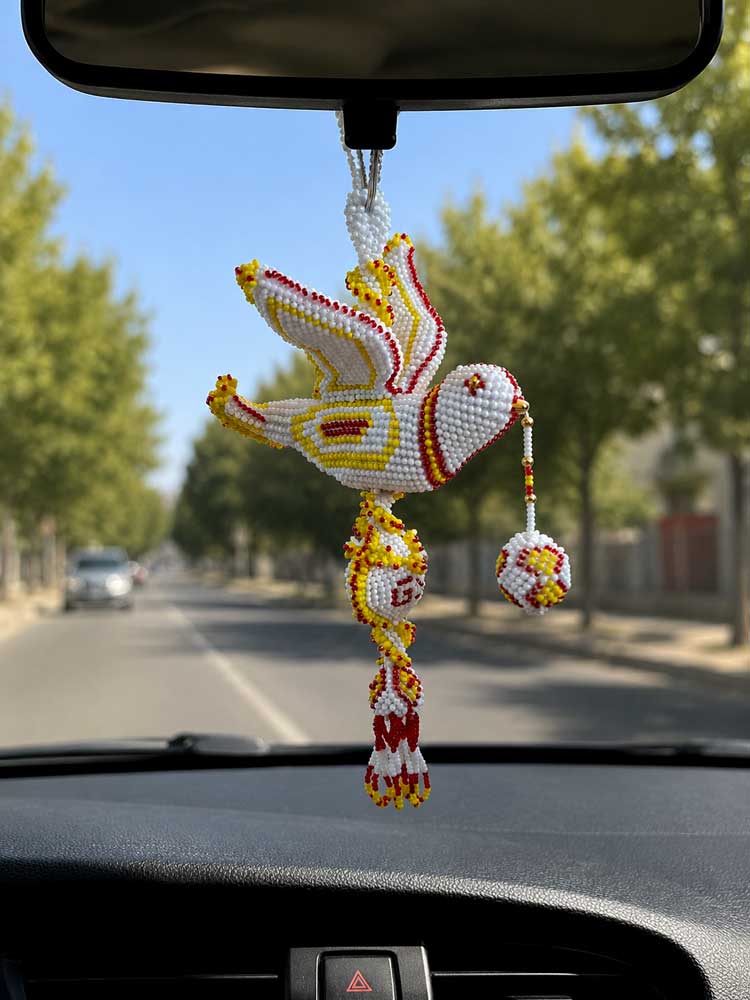 Sarı Kırmızı Boncuk Örgü Kuş Dikiz Aynası Süsü
